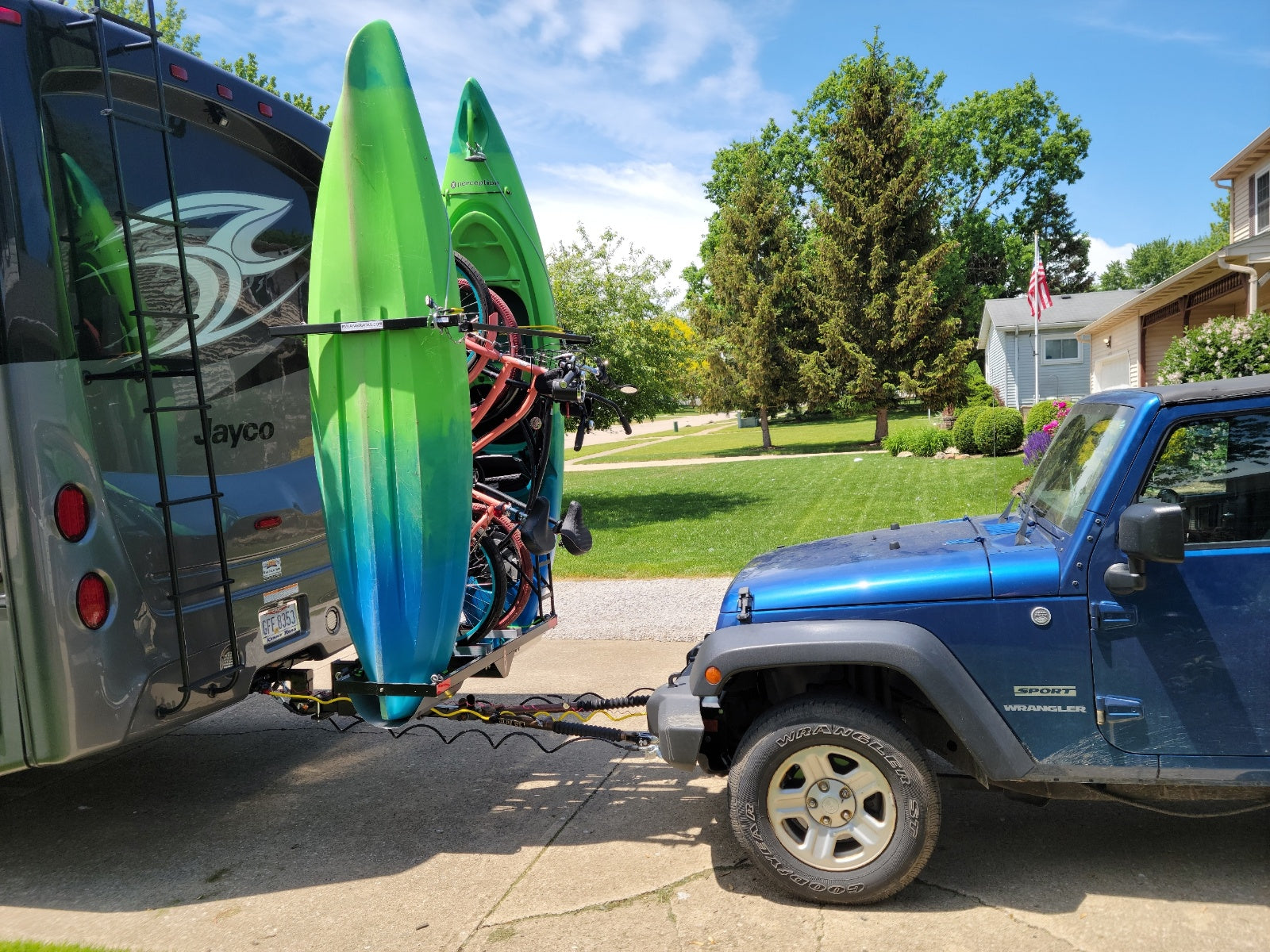 Yakups® KR2B56 FIFTH WHEEL, Motorhome vertical RV Kayak and bike rack ...