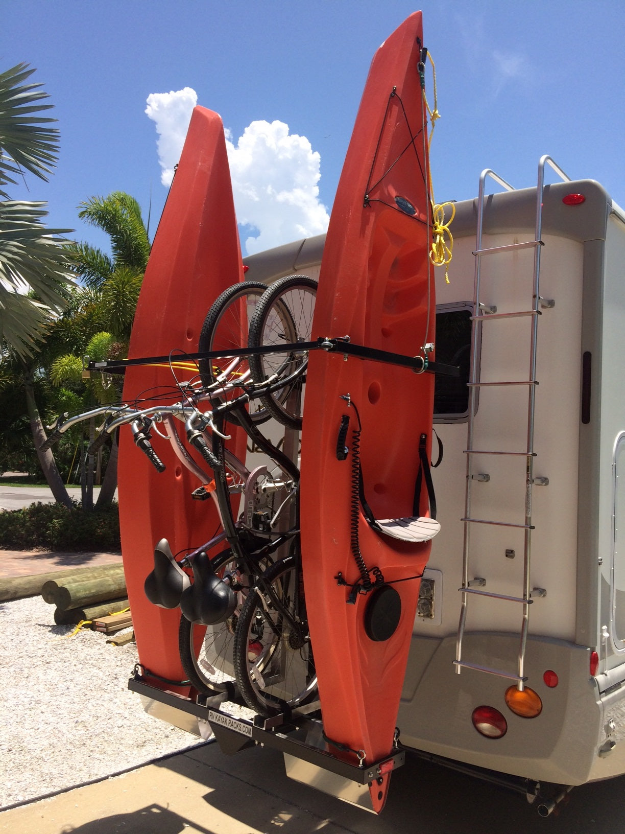 Fifth Wheel Trailer Hitch Kayak Rack For Rv Yakups® KR2B56 FIFTH